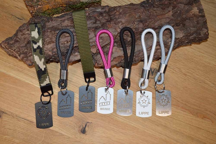 Schlüsselanhänger & Schlüsselbänder | batke dekor | holz & metall | Lemgo